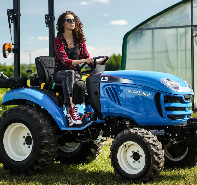 Multifunctional LS Tractor for companies!